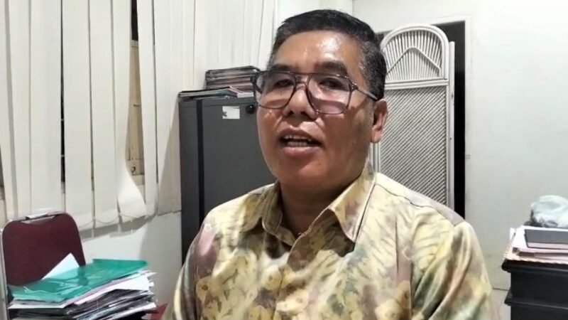 Cegah Gangguan Pernapasan, Dinkes Imbau Warga Pakai Masker Saat Beraktivitas di Luar Ruangan.